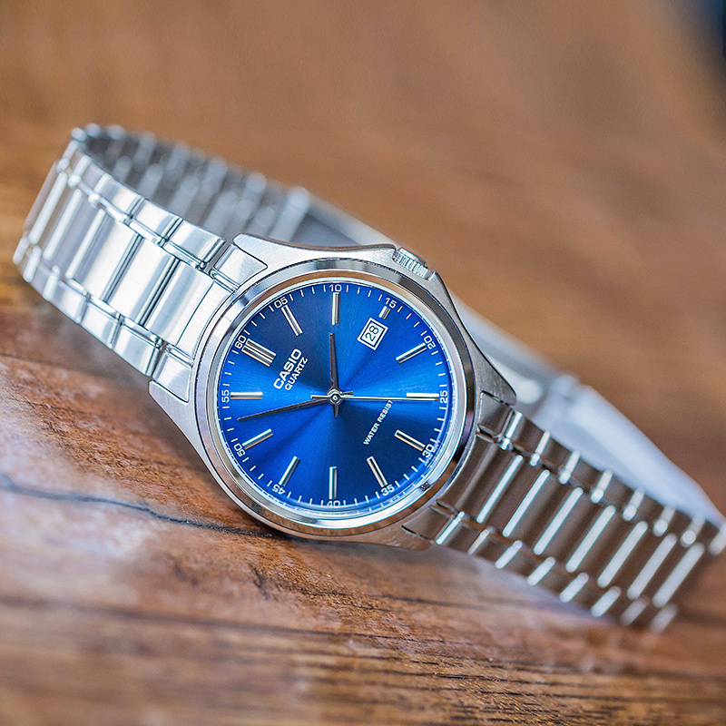 Casio men watch simple retro r - Luxury Watch Casio review and price