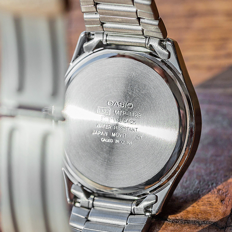 Casio men watch simple retro r - Luxury Watch Casio review and price